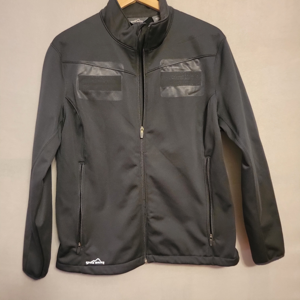 Men's Black Softshell Zip Front Fleece Lined Jacket. Size 2XL